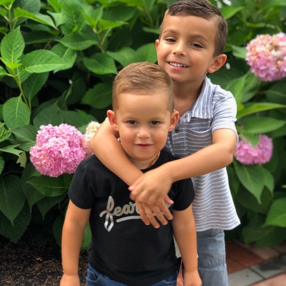 Meet your Posher, Megan - Picture 4 of 6